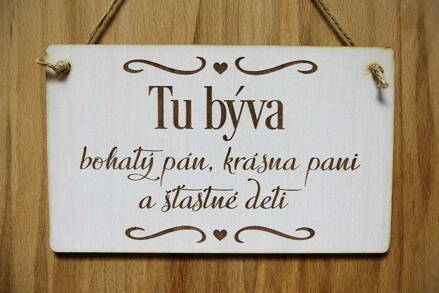 T 019_Tu býva bohatý pán, krásna pani a šťastné deti